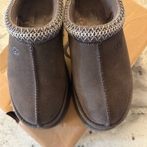 UGG TAZZ Chocolate Suede Slip-Ons with Woven Trim